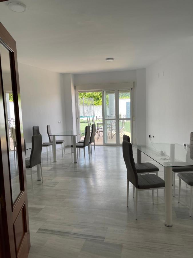 Exclusivo Chalet Sevilla. ¡Jardin & Cocina! Alcalá de Guadaira Eksteriør bilde