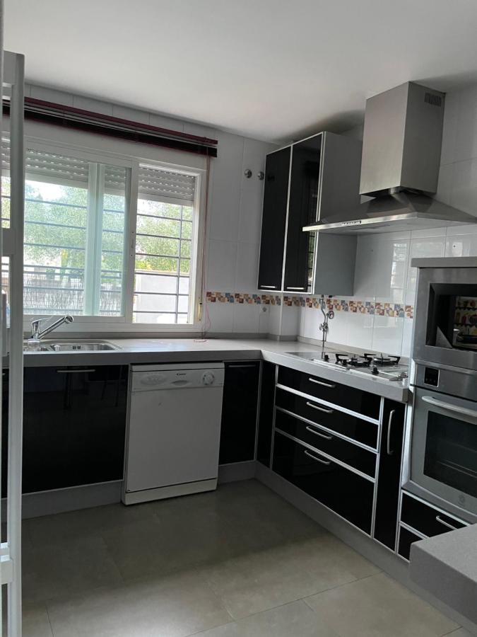 Exclusivo Chalet Sevilla. ¡Jardin & Cocina! Alcalá de Guadaira Eksteriør bilde
